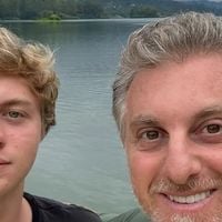'O terror da família Huck': Benício, filho de Angélica e Luciano Huck, viraliza em vídeo bebendo com amigo, se 'oferece de pedreiro' e viraliza na web. Entenda!
