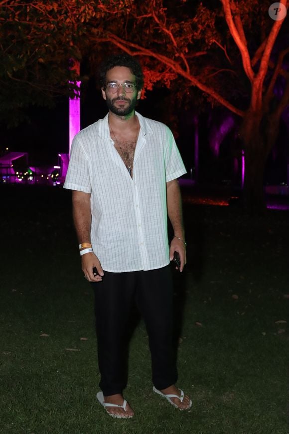 Humberto Carrão é um dos supostos desafetos de Cauã Reymond