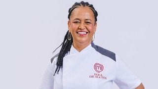 Nascida na Caatinga, formada no EJA aos 33 anos e em gastronomia aos 42: hoje aos 54 anos, participante do 'MasterChef Profissionais' vive seu auge profissional e é a prova de que sonhos não têm prazo de validade. 'Não estou aqui sozinha'