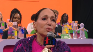 Gente? No 'Criança Esperança 2025', Susana Vieira diz que já foi 'criança pobre esperando PIX', causa climão com Xuxa e é DETONADA na web