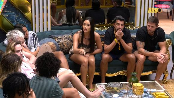 Clima esquenta entre Ana Paula Renault e Jordana em discussão que tomou grandes proporções