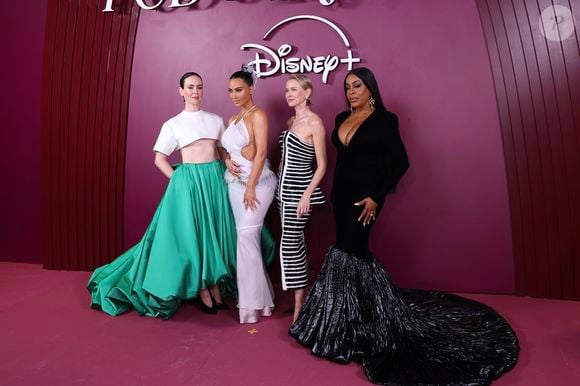 Kim Kardashian promoveu a série no Brasil em 2025 ao lado de Naomi Watts, Sarah Paulson e Niecy Nash