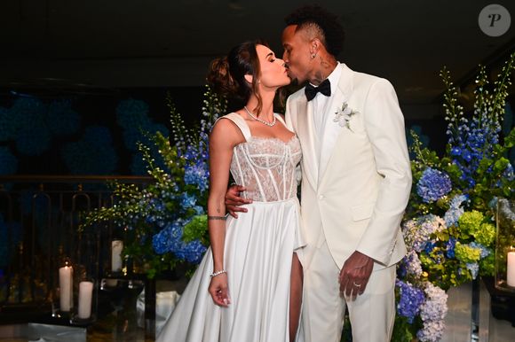 Influenciadora Tainá Castro se casa com jogador do Real Madrid Éder Militão