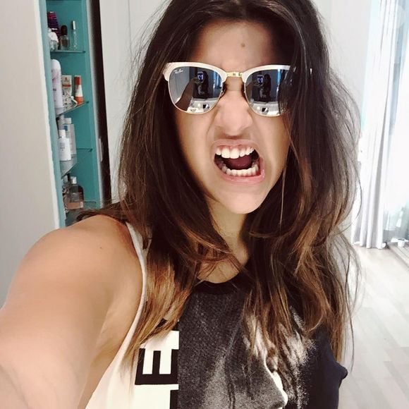 Giulia Costa começou a carreira de atriz por volta dos 15 anos