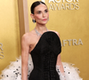 Demi Moore, atualmente com 63 anos, continua deixando o mundo impressionado por sua beleza e jovialidade