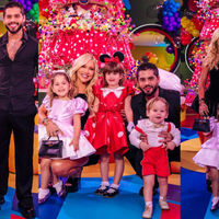 ‘Volta mais esperada que a Copa’: Virgínia e Zé Felipe posam juntos em festa da filha e web implora por reconciliação