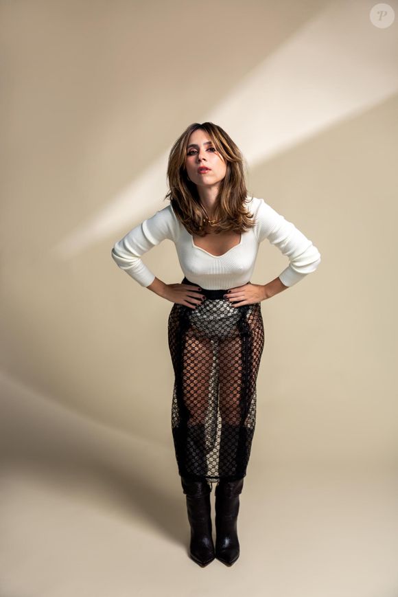 Daphne Bozaski, a Lucélia da novela 'Três Graças', se surpreende com relação de personagem com Bagdá. "Essa boa surpresa, da cumplicidade com Bagdá, veio nos capítulos que chegaram no final do ano de 2025."