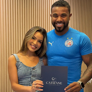 Não deu nem cinco minutos de casado: Davi Brito é acusado de traição após anunciar casamento com Emilly Araújo e web ironiza: 'Mais rápido que xerox'