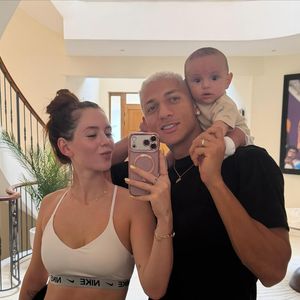 "Imagina tu chamar Richarlison, viver a vida inteira com as consequências desse nome. Aí, tem um filho, tem a chance de fazer diferente e põe o nome de Richarlison Jr.?", disparou a internauta