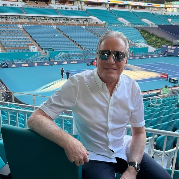 Roberto Justus ‘falou assim: ‘Pode processar. Tenho um batalhão de advogados’’, diz Milton Neves em entrevista ao site Notícias da TV