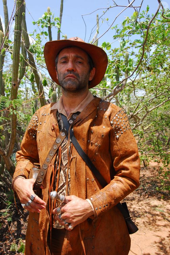 'Cordel Encantado' foi a primeira novela na Globo de Domingos Montagner, morto em 2016