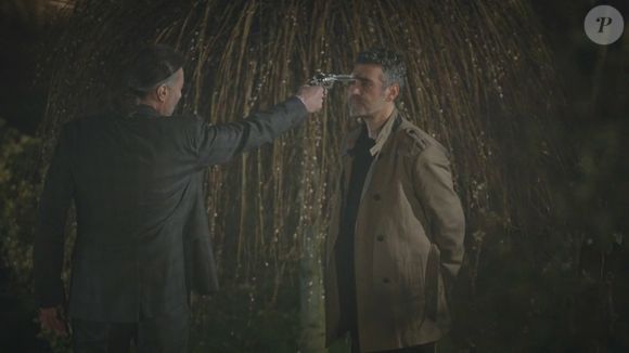 Nezir saca revólver e aponta para cabeça de Sarp na novela 'Força de Mulher': cenas vão ao ar no capítulo de segunda-feira 10 de março de 2025