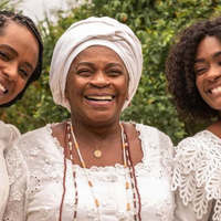 Zezé Motta, 81 anos: 'Não como carne vermelha, evito fritura, doces, e bebo muita água. Também gosto de tomar sol e fazer pilates'