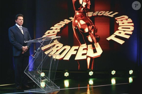 Silvio Santos disparou a respeito de Monique Evans durante a entrega do Troféu Imprensa: 'Sabemos que muito do que você faz é um pouco teatral'