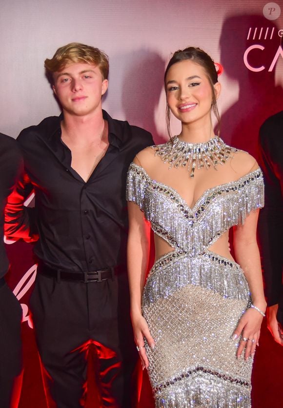 Filho de Luciano Huck e Angélica, Benício foi ao aniversário da influencer Duda Rubert em maio de 2026