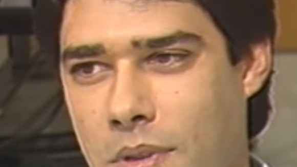 'Eu não posso esperar que a Globo vá me colocar...': em 1989 e só com 26 anos, William Bonner revelou na TV o maior aprendizado sobre carreira; lição tem TUDO a ver com sua saída do 'Jornal Nacional'