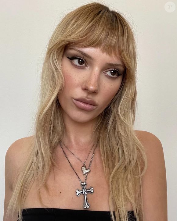 Danielle Marcan é adepta da estética 'Tired Girl MakeUp'