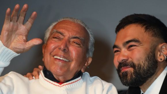 Em cadeira de rodas e perto dos 90, Mauricio de Sousa reúne mulher e alguns dos 10 filhos ao lançar filme em SP. Fotos!