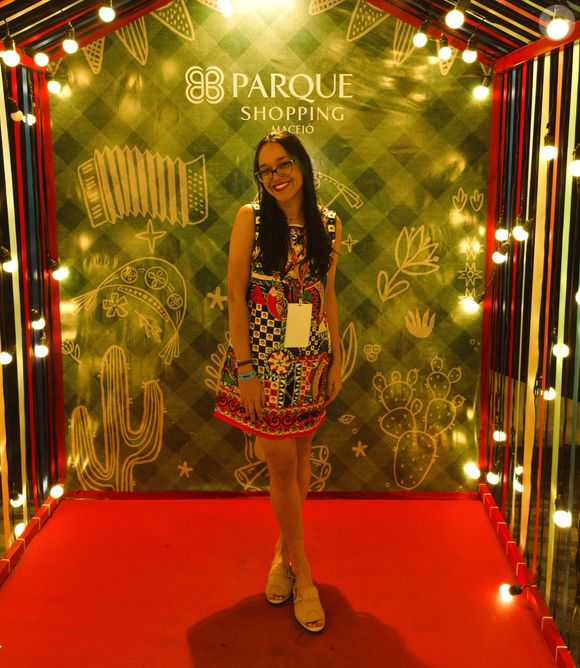 Rafaella também já havia viralizado em um vídeo falando sobre ônibus em suas redes sociais