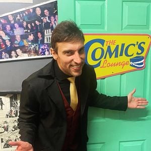 Leo Lins lançou, neste domingo (27), um vídeo para desmentir a informação de que teria feito piada com a morte de Preta Gil