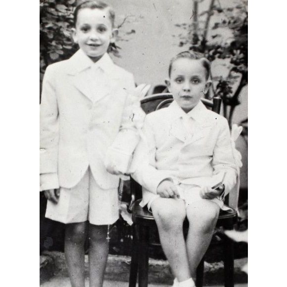 Papa Francisco retirou parte do pulmão quando jovem e agora tem quadro de pneumonia bilateral