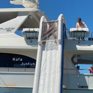 Rafa Justus está passando o Carnaval 2025 com o pai, a madrasta e outros membros da família em Angra dos Reis