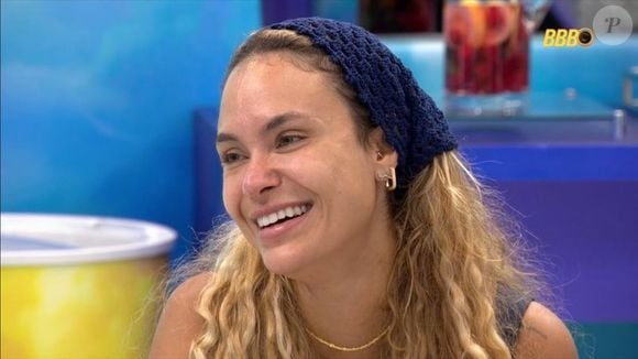 Sarah Andrade teria gastado R$ 180 mil em procedimentos estéticos, segundo jornalista. Valeu o investimento no antes e depois?