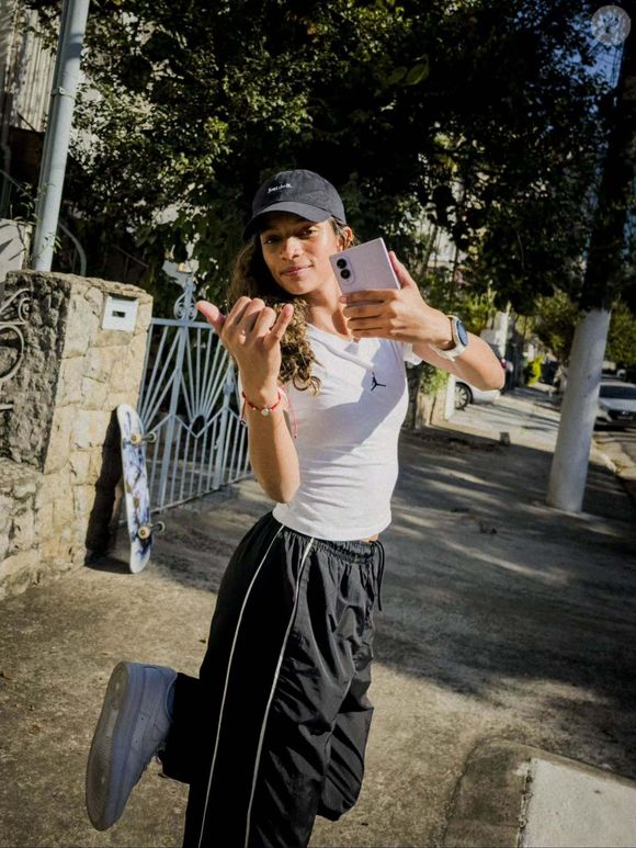 Rayssa Leal: "O skate entrou na minha vida muito cedo e se tornou uma parte muito importante de quem eu sou. Ele me deu a oportunidade de conhecer pessoas, lugares e culturas diferentes, que ampliaram muito a minha visão de mundo"