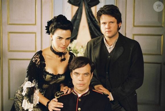 2005: outro filme desconhecido com Ana Paula Arósio é 'O Coronel e o Lobisomem'