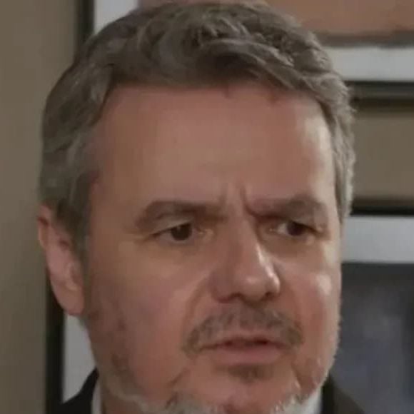 A última cena de Cássio Gabus Mendes em 'A nobreza do amor' será uma missa em homenagem a Casemiro, na qual o coronel será lembrado pelos personagens da história.