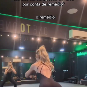 "Ah, mas ela emagreceu do nada por conta de remédio. O remédio", ironizou Yasmin Brunet