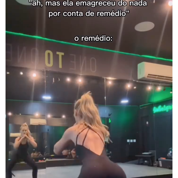 "Ah, mas ela emagreceu do nada por conta de remédio. O remédio", ironizou Yasmin Brunet