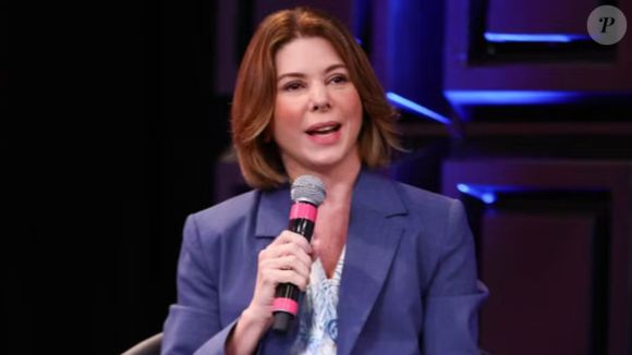 Nem blazer, nem vestido longo! Filha de Silvio Santos escolhe 'look papal' para anunciar nova grade do SBT