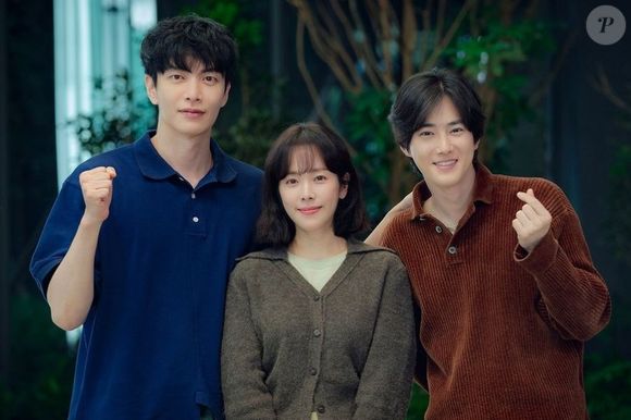 'Behind Your Touch': uma veterinária com poderes psíquicos que a permitem ver flashes do passado usa suas habilidades para ajudar um detetive