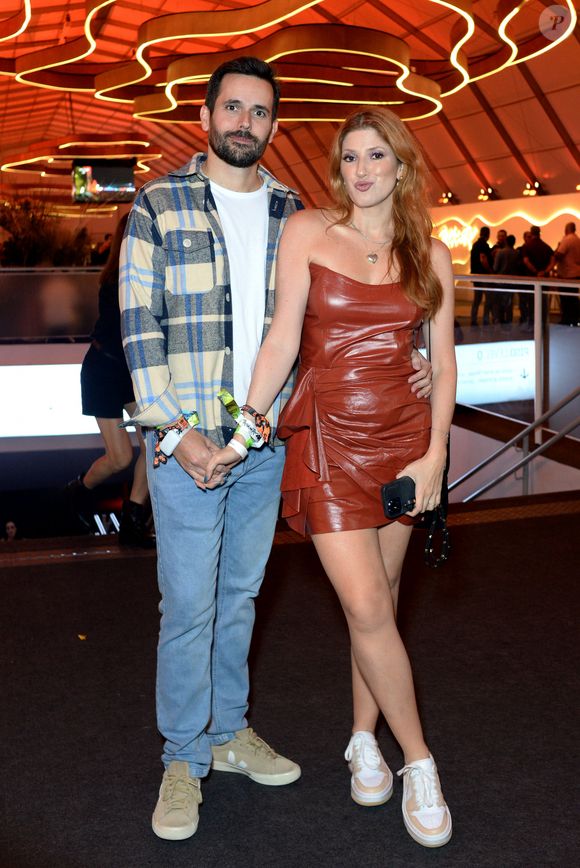 Dani Calabresa anuncia gravidez aos fãs: 'A gente tava doido para contar pra vocês'