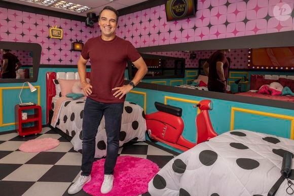 'BBB 25' é apresentado por Tadeu Schmidt, mas jornalista pode deixar o reality em 2026