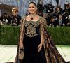 A joia mais cara e luxuosa do MET Gala 2026, com 550 quilates e avaliada em R$ 74 milhões, foi usada por bilionária indiana; vestido de Sudha Reddy levou 3.459 horas para ser feito