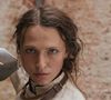 ‘Ehrengard: A Ninfa do Lago’ é um filme de época leve e envolvente que surpreende com reviravoltas e romance