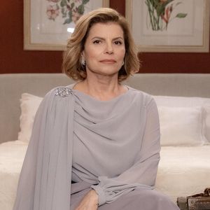 Quem matou Odete Roitman? A posição oficial da autora Manuela Dias e de Debora Bloch é que 10 finais foram gravadas, dois para cada um dos cinco suspeitos