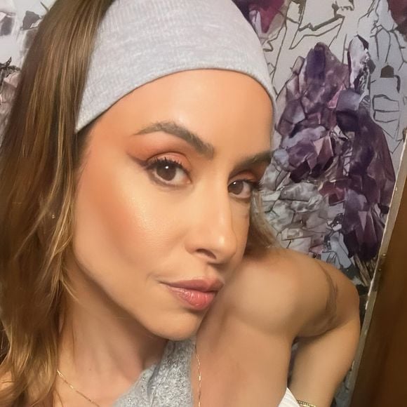 Além dos cuidados pessoais, Lica Lopes também contou com a estética para sua mudança