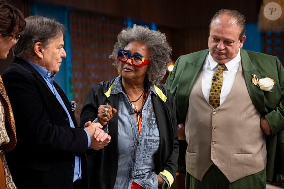 O MasterChef Brasil 2026 teve Márcio Mendes, Ronnie Von e Sandra de Sá como convidados especiais no 9º episódio, marcado por conflitos entre os participantes e uma nova eliminação