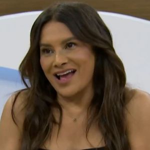 Dira Paes, a Lígia de 'Três Graças', defende influenciadores nas novelas da Globo.