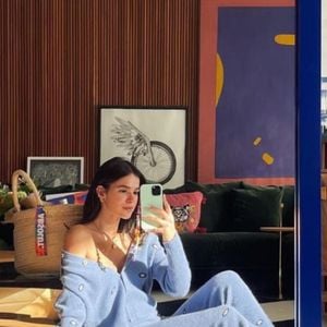 Antes de viver na atual cobertura de luxo, Bruna Marquezine vendeu sua mansão na Barra da Tijuca para Michel Teló, em um imóvel avaliado em R$ 15 milhões. As informações foram publicadas pelo Jornal O Globo