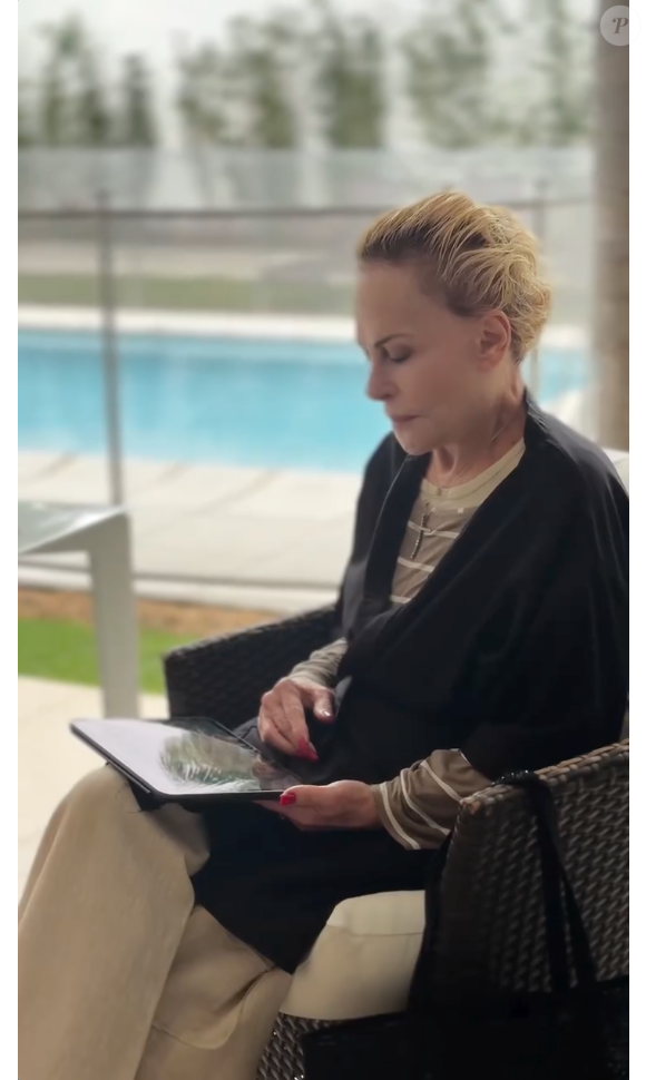 Ana Maria Braga compartilhou o seu processo de transformação nas redes sociais
