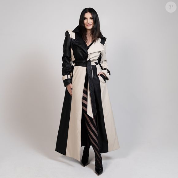 Laura Pausini falou sobre juventude, beleza e bem-estar. A artista italiana também comentou hábitos pessoais e rotina de autocuidado
