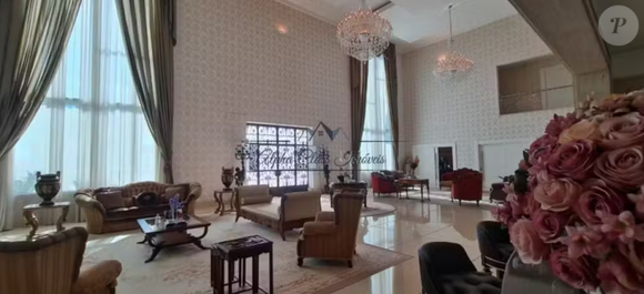 Mansão de Luciano Camargo tem 2800 mestros quadrados, localizada em Alphaville