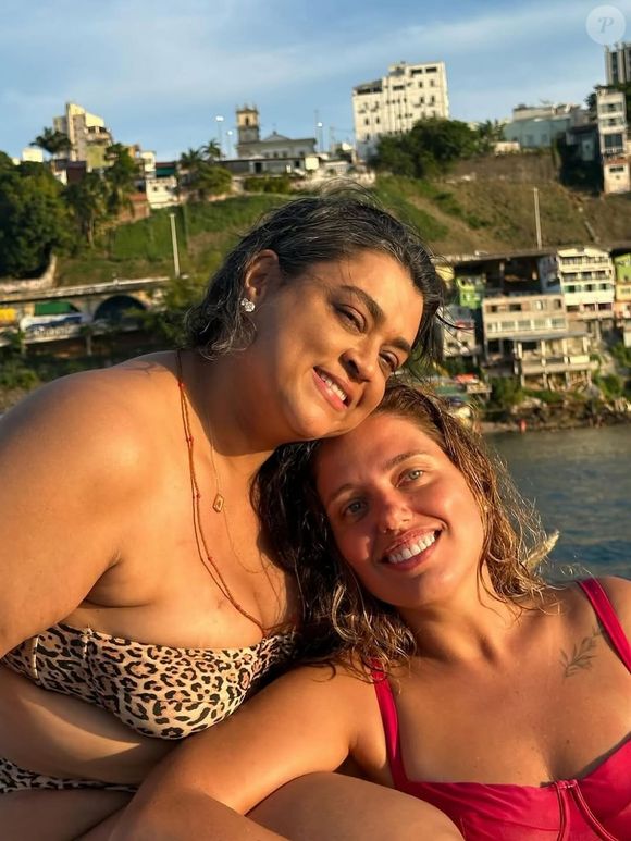 Malu Barbosa compartilhou detalhes da amizade de longa data com Preta Gil