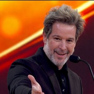 Murilo Benício, nos 'Melhores do Ano' em 2026, mostra que o tempo só fez bem ao nosso eterno Tufão de 'Avenida Brasil'