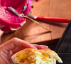 Virgínia Fonseca mostra pão com ovo durante churrasco em São Gonçalo e brinca: 'Pão com ovo é top 3'
