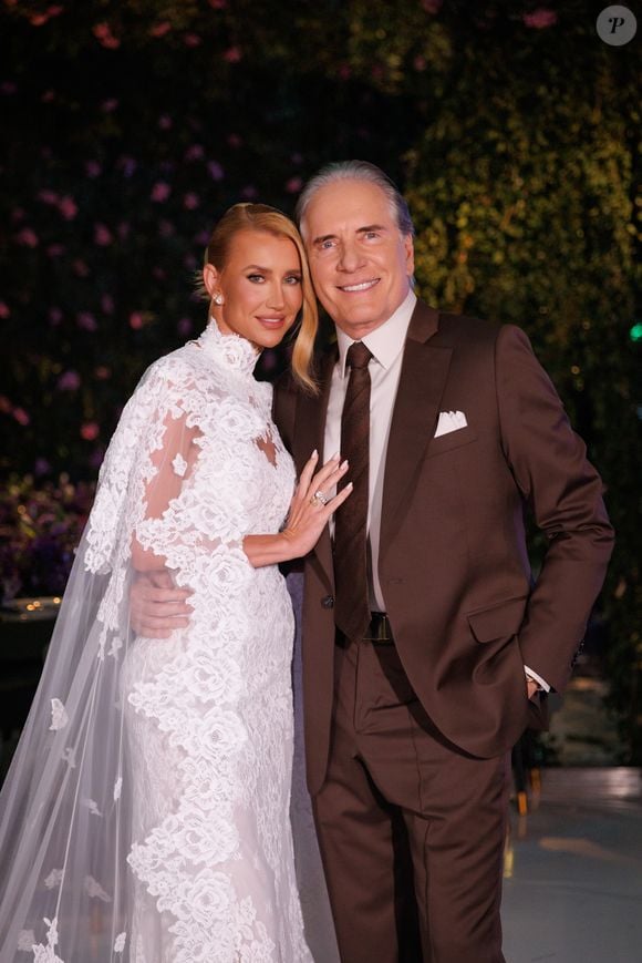 A celebração de Roberto Justus e Ana Paula Siebert comemorou os 10 anos de casados, além dos 70 anos de vida do empresário.